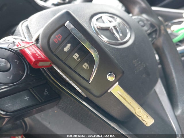 Toyota CAMRY LE 2019 4T1B11HK2KU761718 Image 11