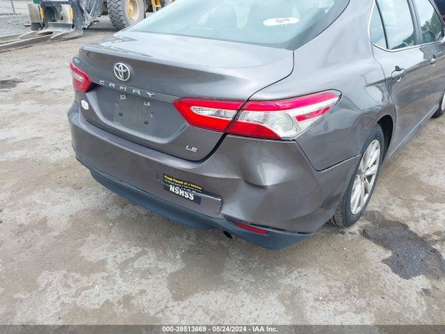 Toyota CAMRY LE 2019 4T1B11HK2KU761718 Image 6