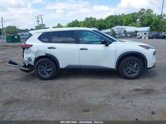 5N1BT3AA5PC792658 Nissan Rogue S Fwd