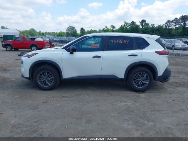 5N1BT3AA5PC792658 Nissan Rogue S Fwd