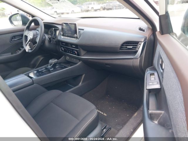 5N1BT3AA5PC792658 Nissan Rogue S Fwd
