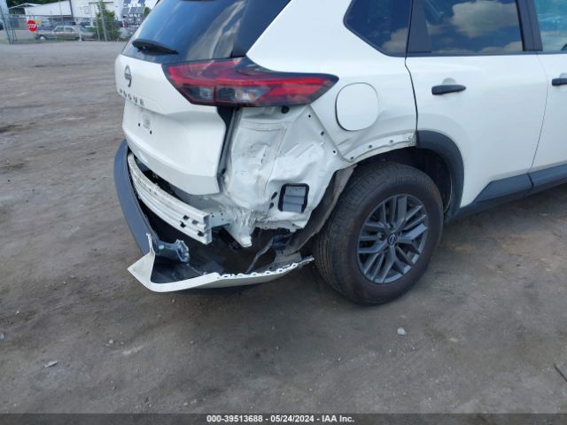 5N1BT3AA5PC792658 Nissan Rogue S Fwd