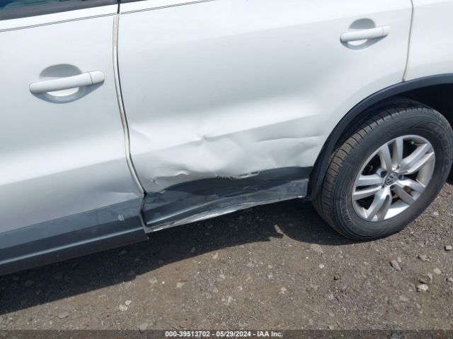 WVGBV3AX5EW501375 Volkswagen TIGUAN S