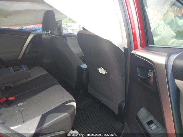 Toyota RAV4 LE 2014 JTMBFREV9ED081192 Image 8