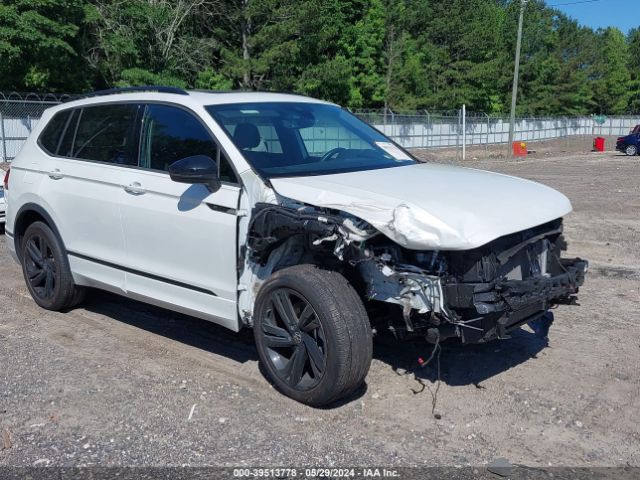 3VVCB7AX1PM024893 Volkswagen Tiguan 2.0t Se R-line Black