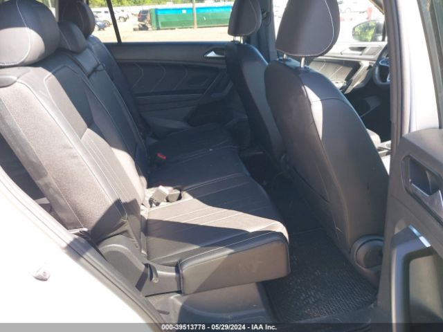 3VVCB7AX1PM024893 Volkswagen Tiguan 2.0t Se R-line Black