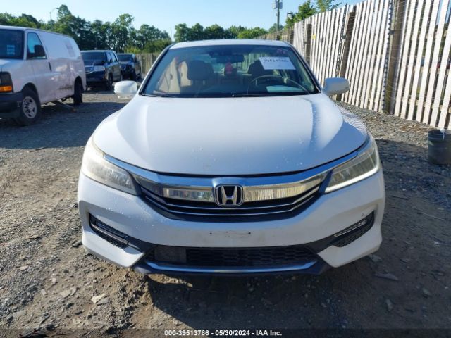 1HGCR3F94HA024562 Honda Accord Touring V6