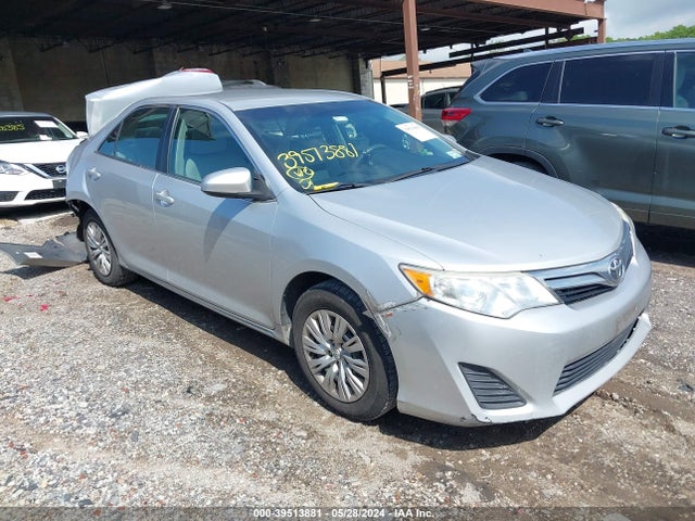 Toyota CAMRY LE 2014 4T1BF1FK9EU363639 zdjęcie główne