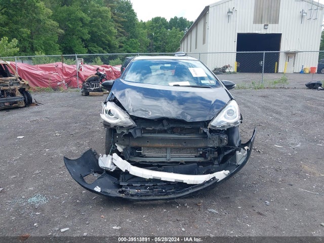 Toyota Prius C Three 2016 JTDKDTB3XG1133195 Image 6