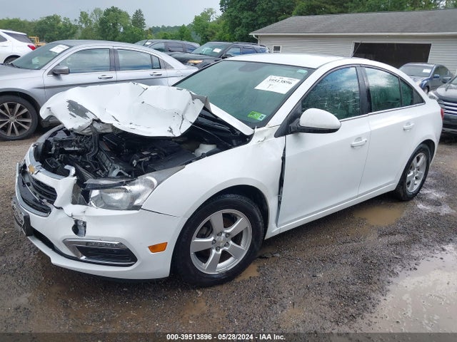 Chevrolet Cruze 1lt Auto 2015 1G1PC5SB3F7103410 Image 2