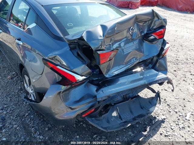 Nissan Altima 2.5 S 2019 1N4BL4BV1KC121319 Image 18