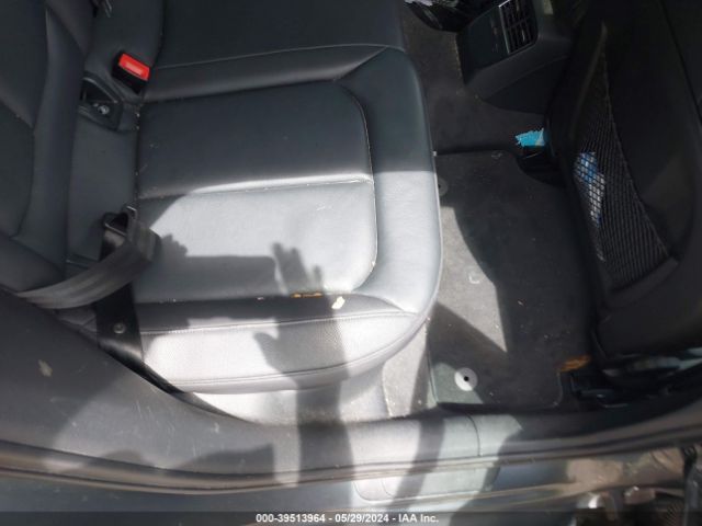 WAUBFGFFXF1026648 Audi A3 2.0t Premium