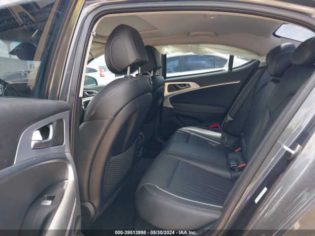 KMTG34LA8KU022701 Genesis G70