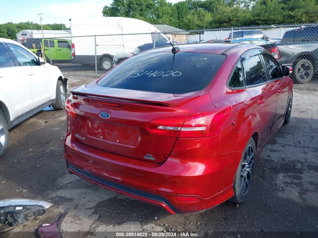 Ford FOCUS SE 2015 1FADP3FE3FL247981 Image 4