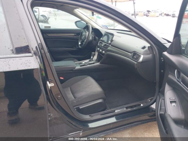 1HGCV1F18KA072521 Honda ACCORD LX