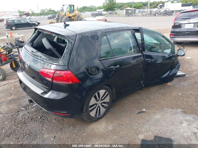 WVWKP7AU0GW909846 Volkswagen E-golf Se