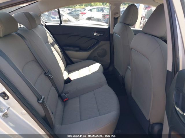 KNAFK4A68F5377151 KIA FORTE LX