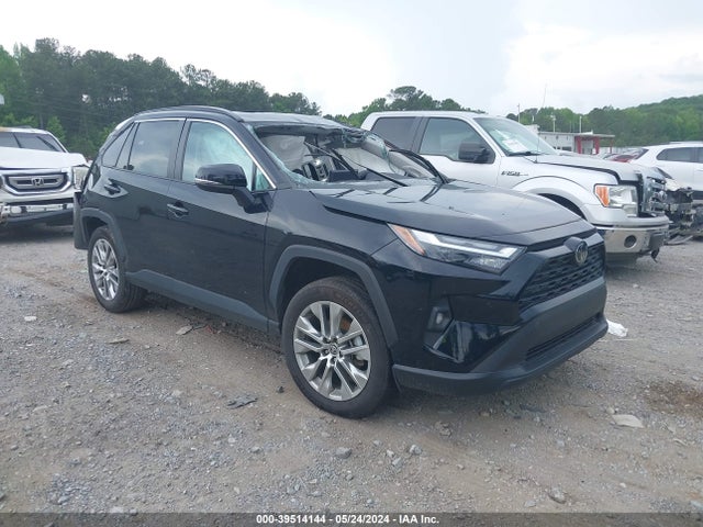 Toyota Rav4 Xle Premium 2022 2T3C1RFV4NC196093 zdjęcie główne
