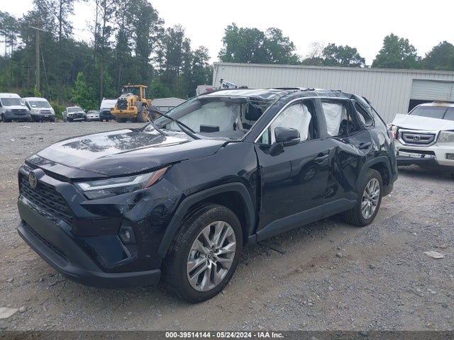 Toyota Rav4 Xle Premium 2022 2T3C1RFV4NC196093 Image 2