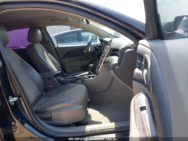 Chevrolet MALIBU 1LT 2015 1G11C5SLXFF327164 Image 5