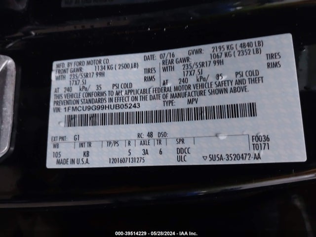 Ford ESCAPE SE 2017 1FMCU9G99HUB05243 Image 9