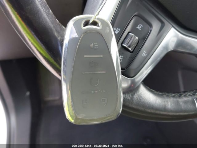 3GNKBDRS7KS697927 Chevrolet Blazer