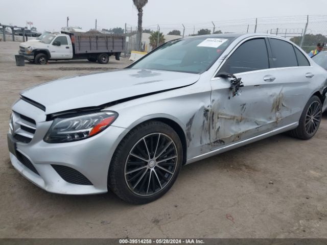 W1KWF8DB4MR614916 Mercedes-Benz C 300 Sedan