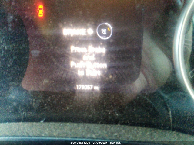 2C3CDZAG7FH770366 Dodge Challenger Sxt Or R/t