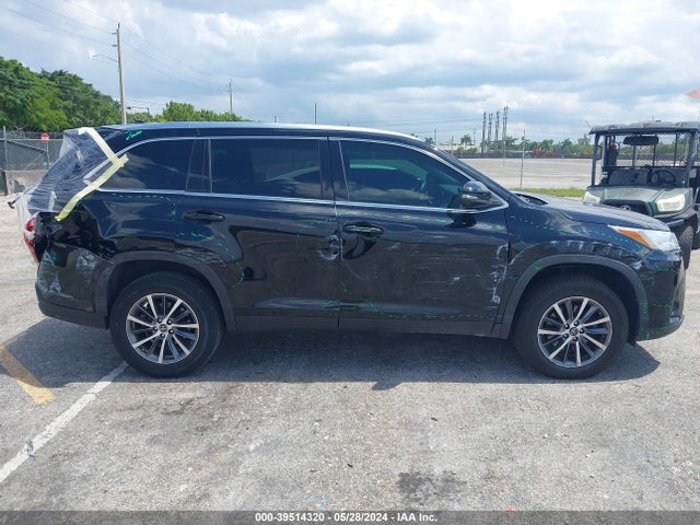 Toyota Highlander Xle 2019 5TDKZRFH4KS560653 Image 13