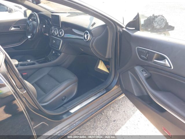 WDDSJ4GB3FN234204 Mercedes-Benz CLA 250 4MATIC