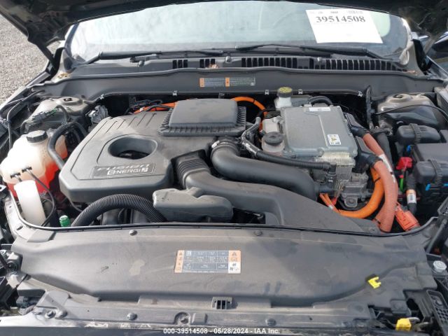 3FA6P0PU3JR105752 Ford Fusion Energi Se Luxury