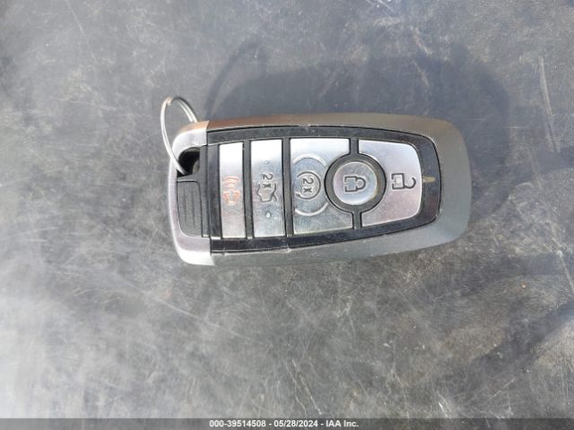 3FA6P0PU3JR105752 Ford Fusion Energi Se Luxury
