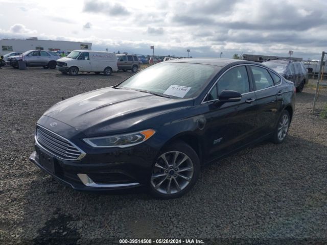 3FA6P0PU3JR105752 Ford Fusion Energi Se Luxury