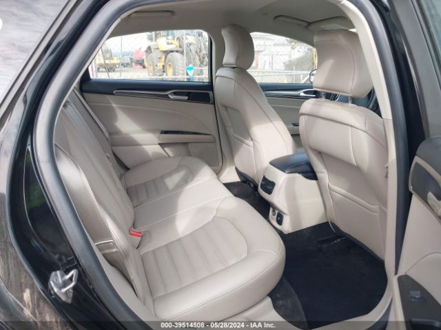 3FA6P0PU3JR105752 Ford Fusion Energi Se Luxury