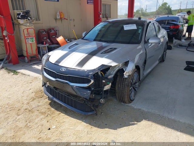 KIA Stinger Premium 2018 KNAE25LA0J6037028 Image 6
