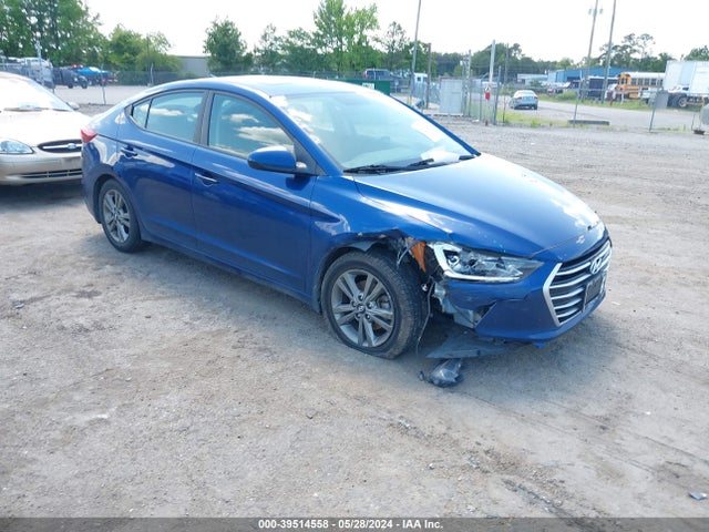 2017 5NPD84LF2HH146075 main image