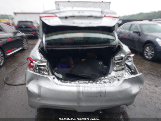 4T1BF1FK8EU439237 Toyota CAMRY SE