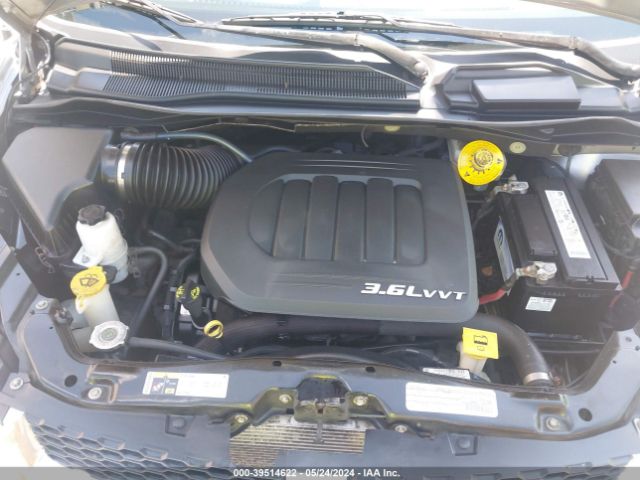 2C4RDGBG1JR209818 Dodge Grand Caravan Se
