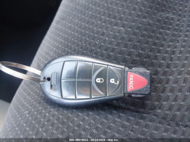 2C4RDGBG1JR209818 Dodge Grand Caravan Se