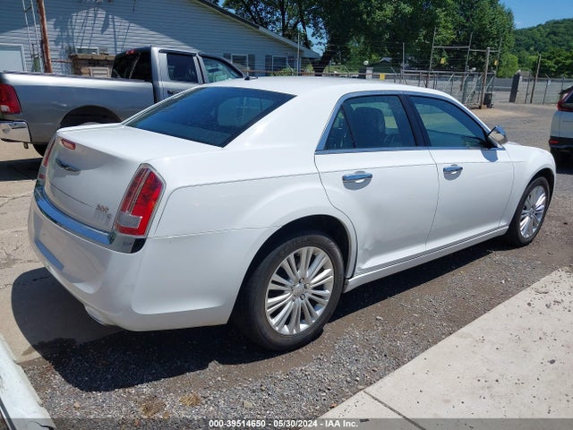 Chrysler 300c Awd 2014 2C3CCAKG9EH255855 Image 4
