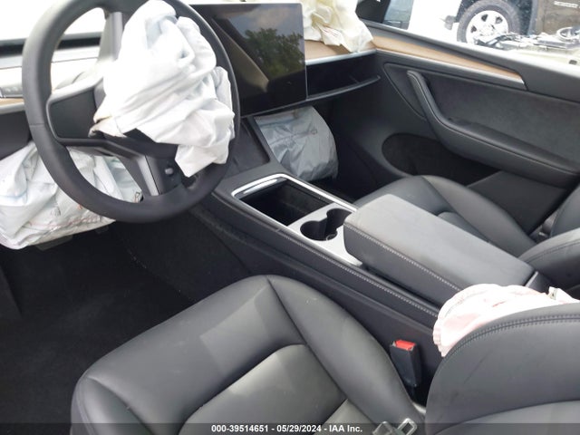 2023 TESLA MODEL Y 7SAYGDEE8PA198655 Photo 4