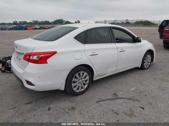 Nissan SENTRA S 2018 3N1AB7AP7JY323250 Image 4