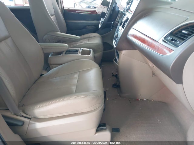 2C4RC1BG1FR654387 Chrysler Town & Country Touring