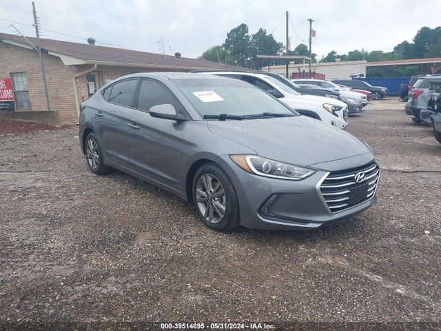 2018 5NPD84LF7JH381576 main image