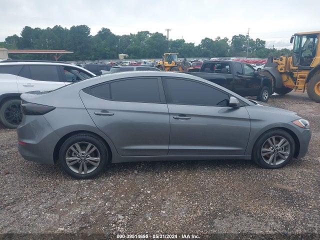 Hyundai Elantra Value Edition 2018 5NPD84LF7JH381576 Image 13
