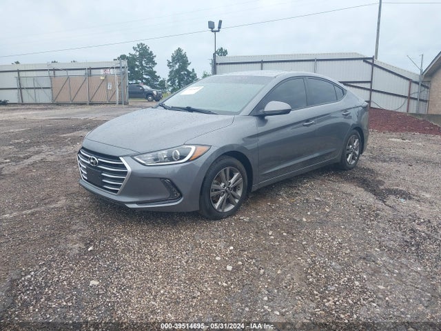 Hyundai Elantra Value Edition 2018 5NPD84LF7JH381576 Image 2