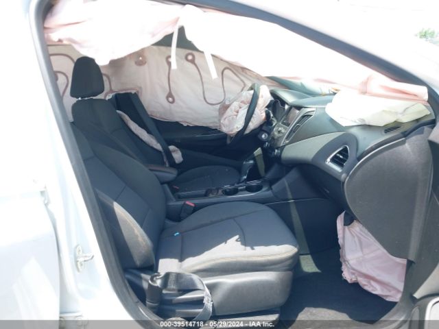 1G1BC5SM3K7119256 Chevrolet CRUZE LS