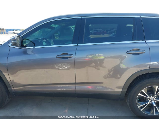 Toyota Highlander Le/le Plus 2019 5TDZZRFHXKS358754 Image 14