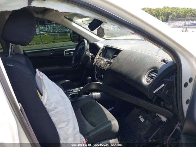 5N1DR2MM2HC636330 Nissan Pathfinder Sv