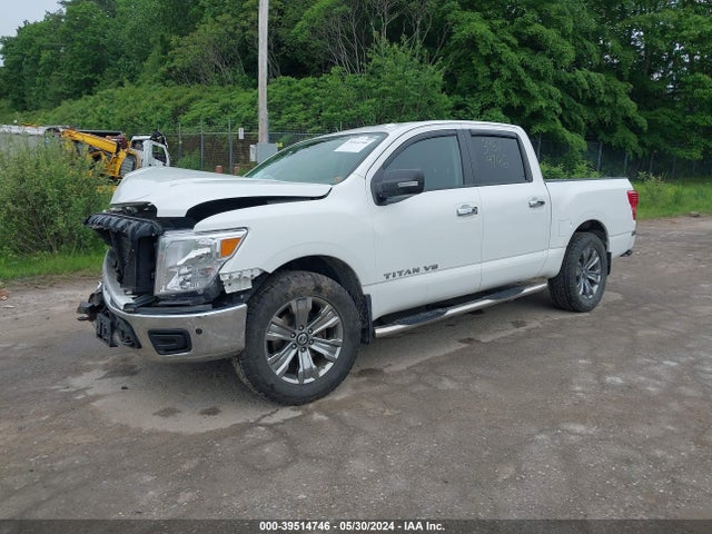 Nissan TITAN SV 2018 1N6AA1E58JN538636 Image 2